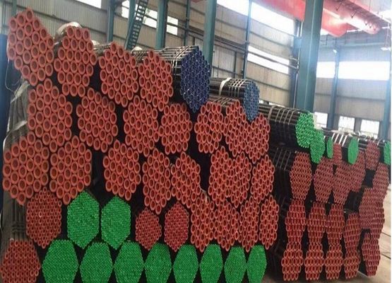 Dia 1/8 &quot;تا 30&quot; 12M فولاد کربن لوله بدون درز Astm A106 درجه B Sch40 ASME B36.1
