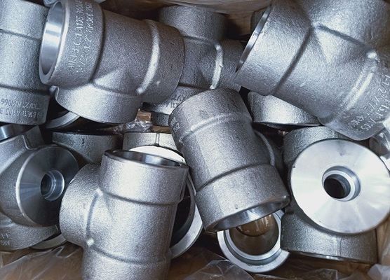 اتصالات فولادی جعلی رشته ای جوشکاری سوکت ASME B16.11 A105 آرنج 3000 پوند