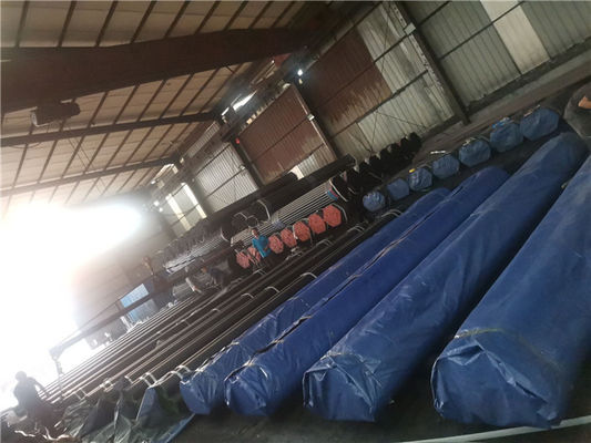ASTM B36.10 لوله بدون درز فولاد کربن API5L A106 GRB A53 SS304 SS316 SS321 5.8M 6M