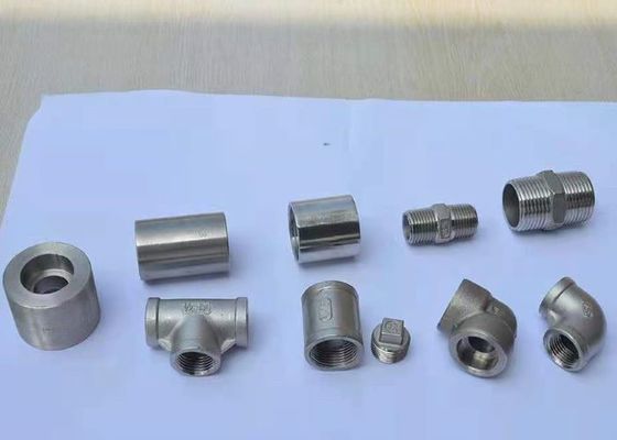 اتصالات فورج شده با فشار بالا ASME B16.11 اتصالات آهن تاشو نوک سینه قابل انعطاف پذیری