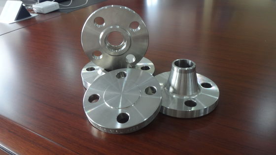 فلنج 24 اینچی فلزی Ansi B16.5 Asme B16.47 روغن ضد زنگ فلنج 24 اینچ